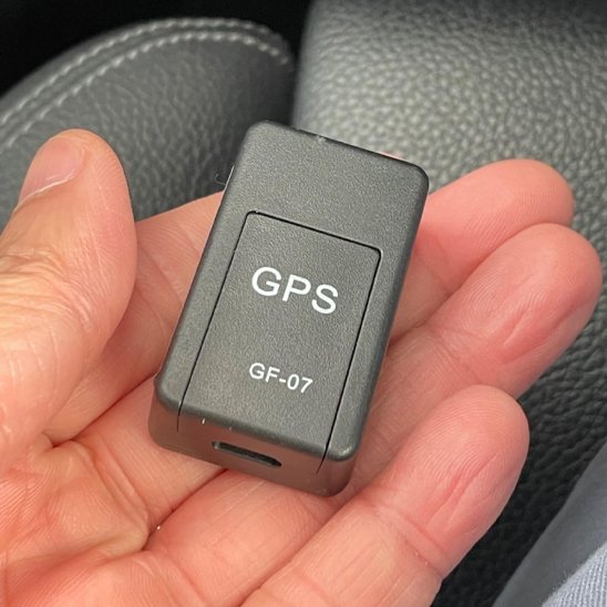 Traceur GPS voiture | SecureTrack - Rafiki Auto